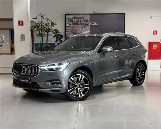 VOLVO XC60 2.0 T8 HYBRID MOMENTUM AWD GEARTRONIC VOLVO XC60 2.0 T8 HYBRID MOMENTUM AWD GEARTRONIC